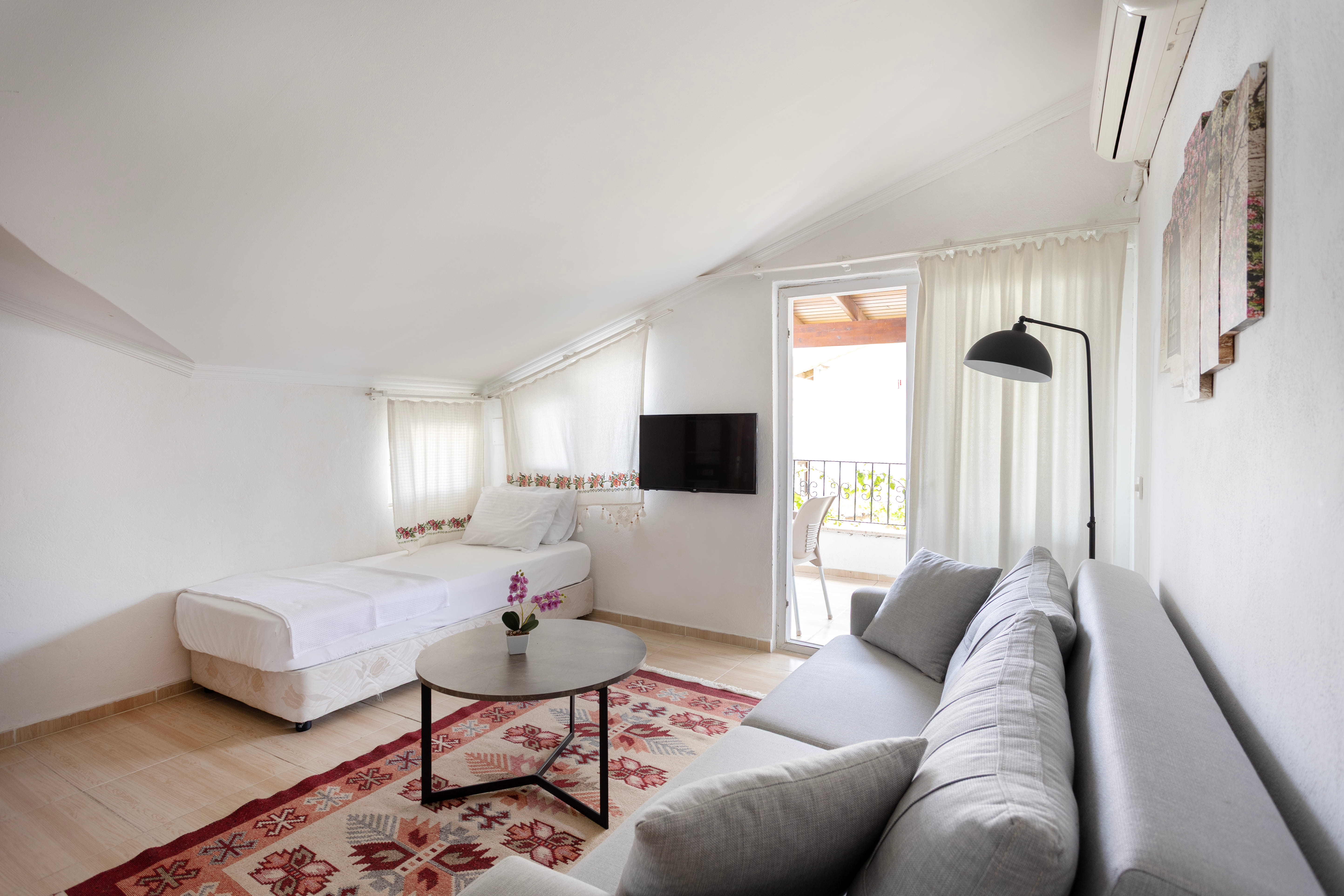 Terrace Daire, Deniz Manzaralı (No.6)