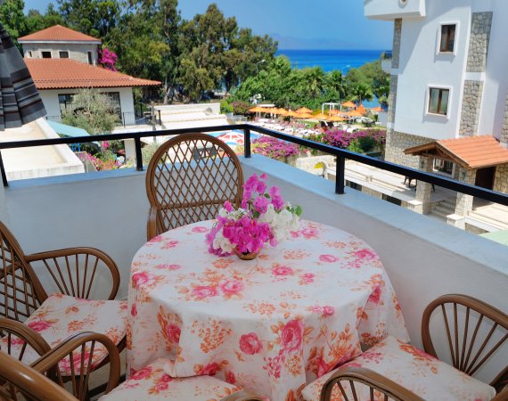 İki Yatak Odalı Daire, Deniz Manzaralı (No.5)