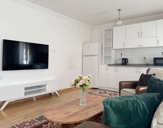 Bahçe Manzaralı Daire (No.2)